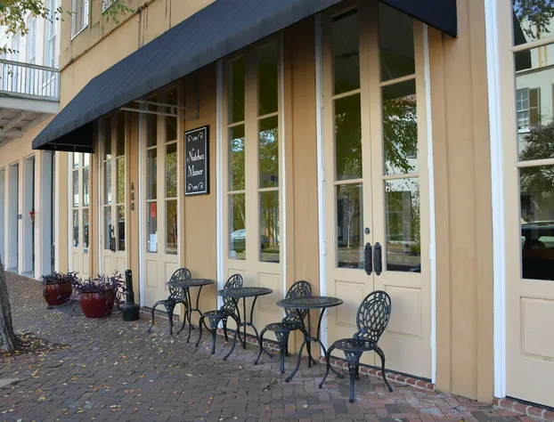 Natchez Manor Bed & Breakfast hotel detail image 1