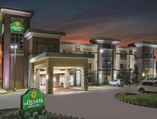 La Quinta by Wyndham San Antonio by Frost Bank Center hotel detail image 1