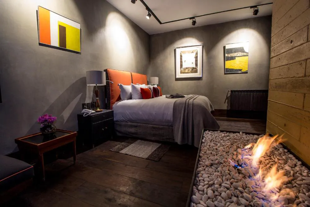 Uvence Arte + Hotel hotel hero