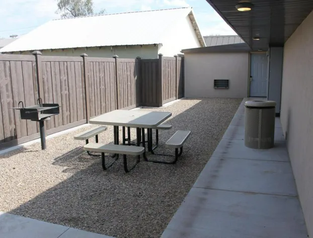 Boarders Inn & Suites by Cobblestone Hotels - Syracuse hotel detail image 1