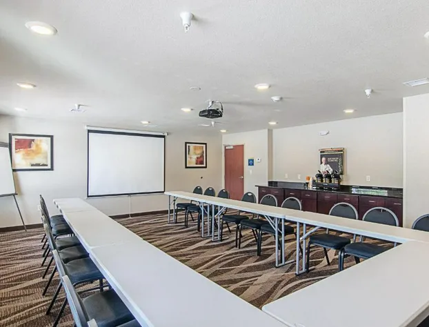 Cobblestone Inn & Suites - Guernsey hotel detail image 1