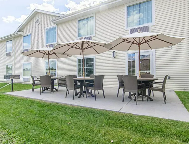 Cobblestone Inn & Suites - Guernsey hotel detail image 2