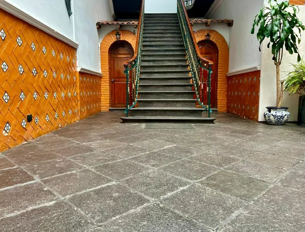 Hotel Puebla Plaza hotel detail image 1