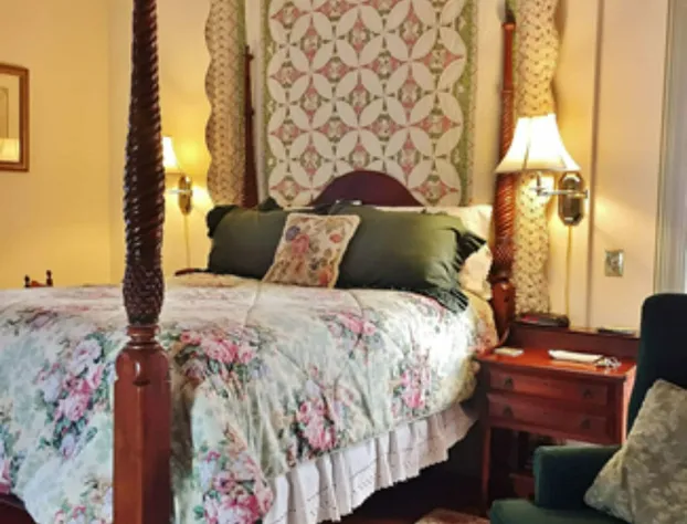 Inn At The Canal Bed & Breakfast hotel detail image 4