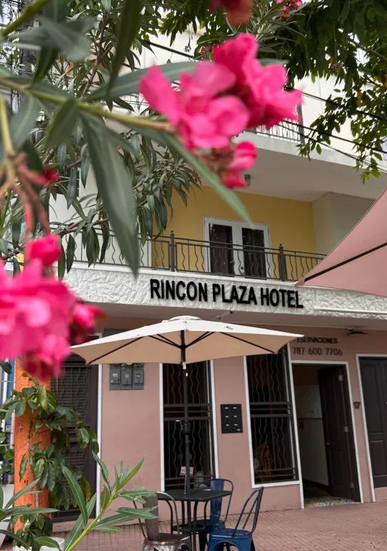 Rincon Plaza Hotel hotel hero