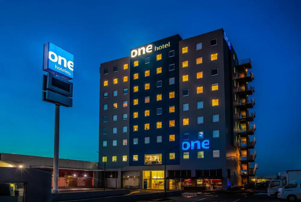 One Puebla Finsa hotel hero