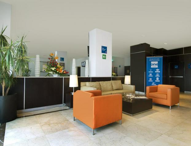 One Toluca Aeropuerto hotel detail image 2