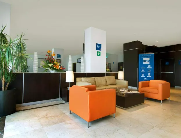 One Toluca Aeropuerto hotel detail image 3