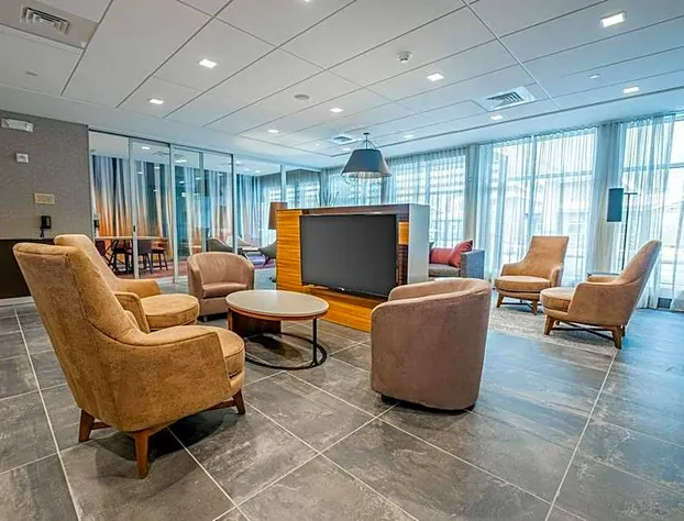 Courtyard by Marriott Toledo West hotel detail image 4