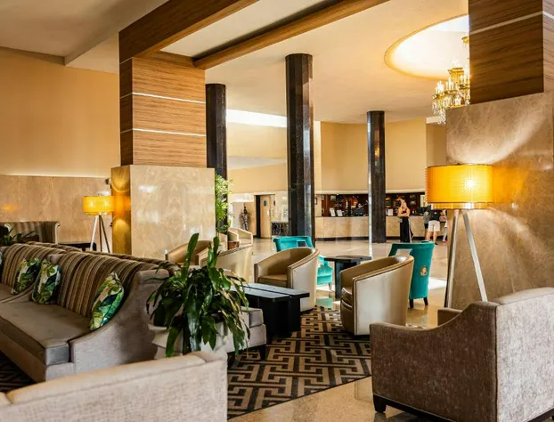 Sherry Frontenac Oceanfront Hotel hotel detail image 2