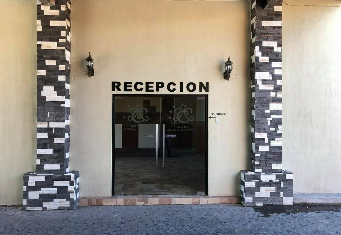 Hotel Hacienda El Ceboruco hotel hero