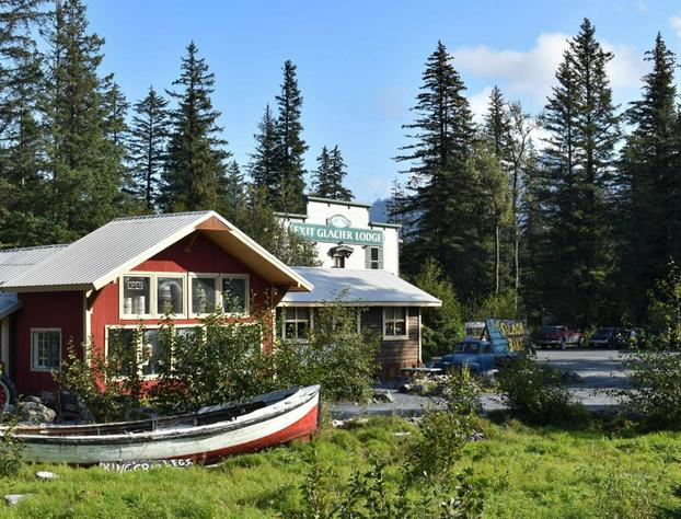 Exit Glacier Lodge hotel detail image 2