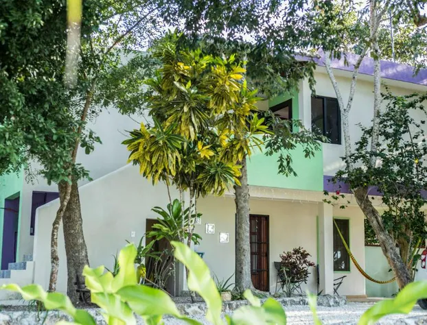 El Roble Nature Hotel & Lagoon hotel detail image 1