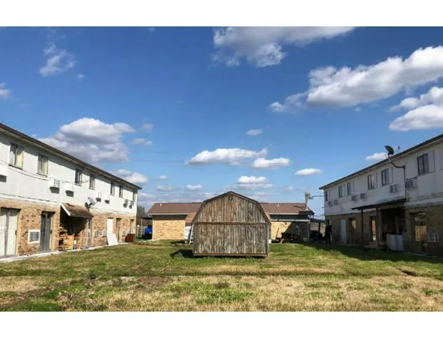 Lake Country Inn hotel detail image 3