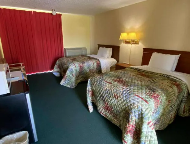 Lake Country Inn hotel detail image 4