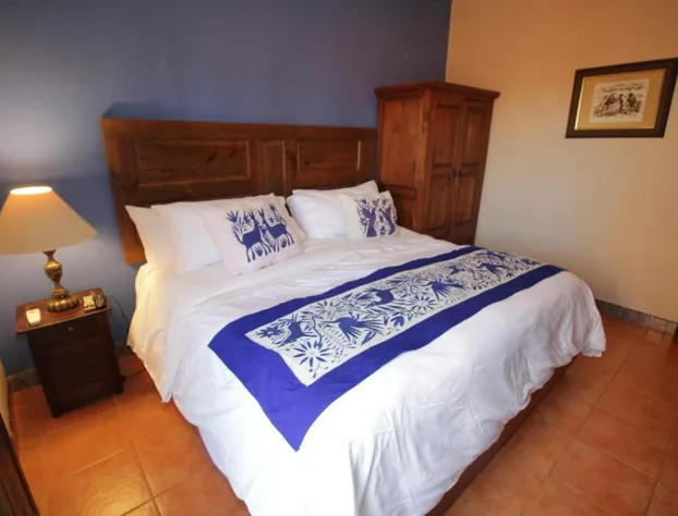 Casa Mia Suites hotel detail image 4