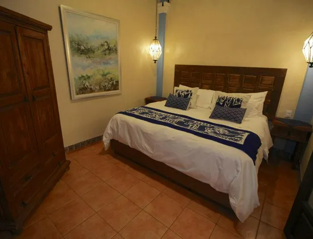 Casa Mia Suites hotel detail image 2