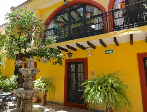 Casa Mia Suites hotel detail image 1