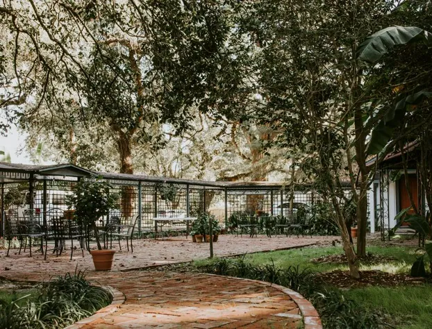 Mouton Plantation hotel detail image 2