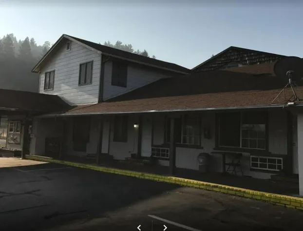 Lone Pine Motel hotel detail image 1