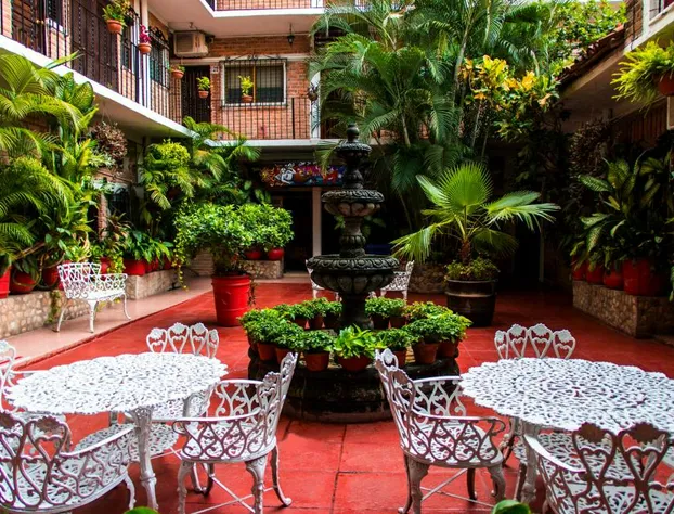 Hotel Posada de Roger - Near Los Muertos Beach hotel detail image 2