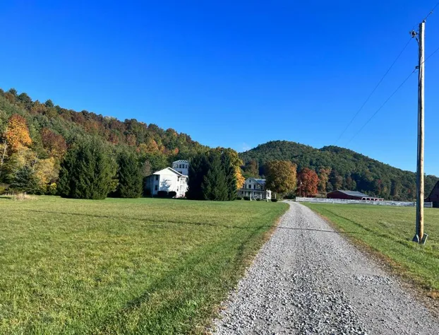 Mountain Quest Inn hotel detail image 4