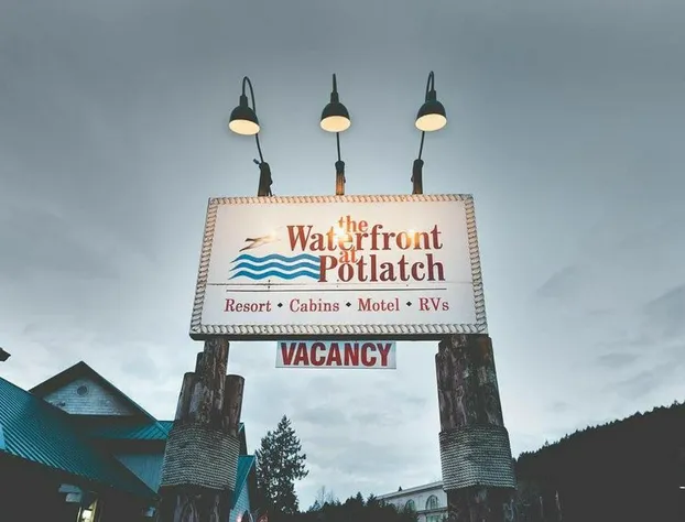 Waterfront at Potlatch hotel detail image 1