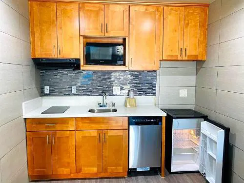 Le Blanc Inn & Suites hotel detail image 3