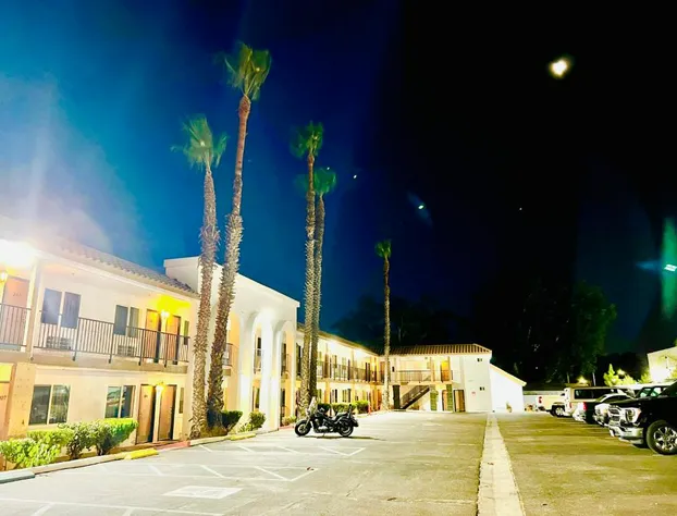 Casa Blanca Express & Suites Cypress Buena Park - Anaheim Area hotel detail image 2