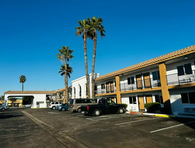 Casa Blanca Express & Suites Cypress Buena Park - Anaheim Area hotel detail image 3