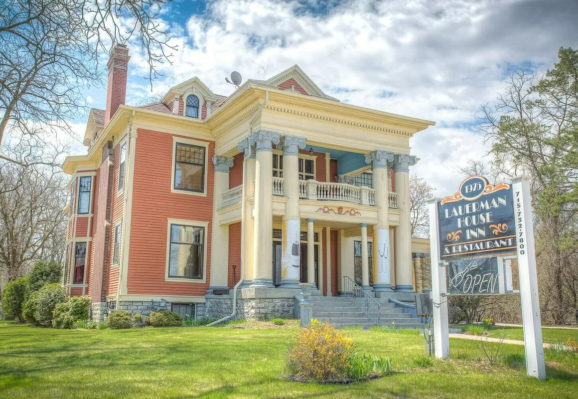 Lauerman House Inn hotel hero