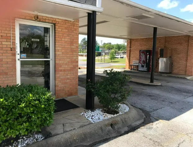 Budget Inn hotel detail image 3