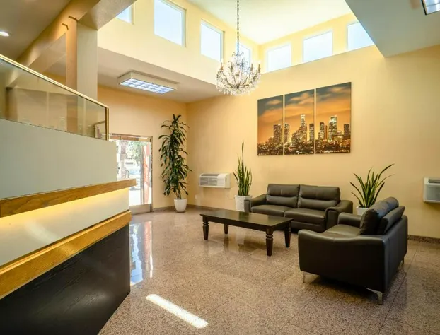 Maywood Inn hotel detail image 3