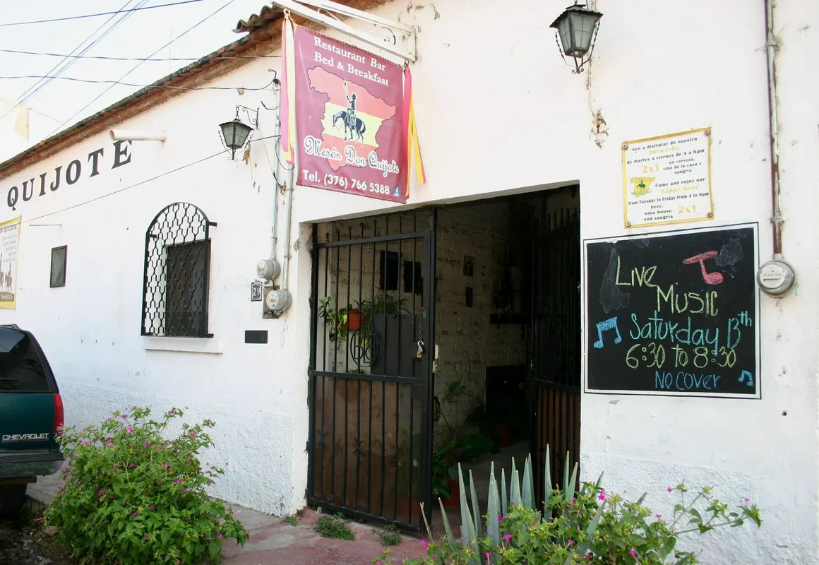 Mesón Don Quijote hotel hero