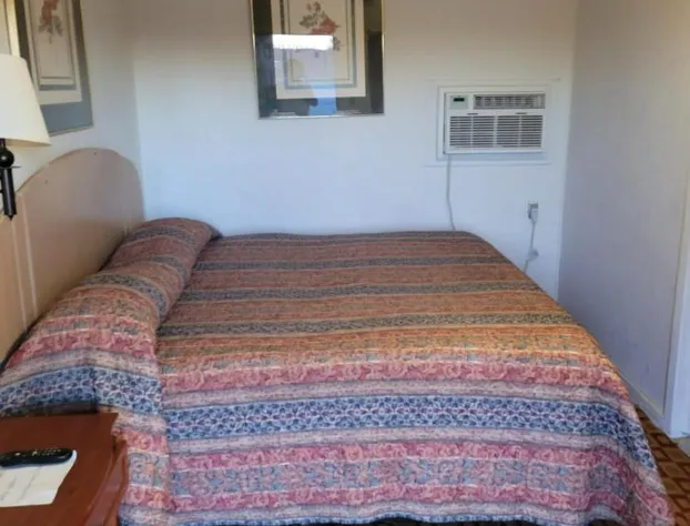 Relax Inn Ranger hotel detail image 4