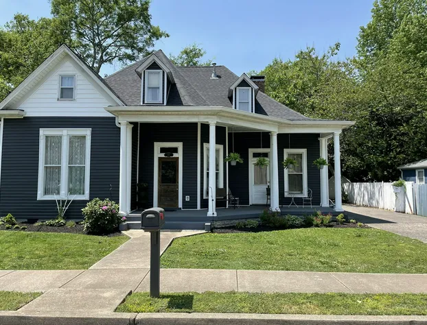 Carriage Lane Inn hotel detail image 1