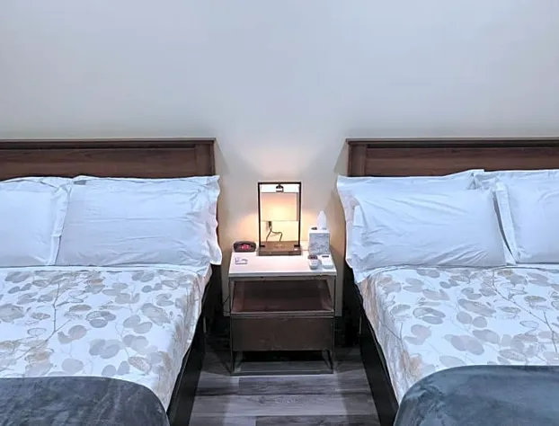 24 Hours Motel hotel detail image 3