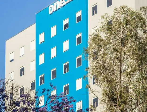 One Guadalajara Expo hotel detail image 1