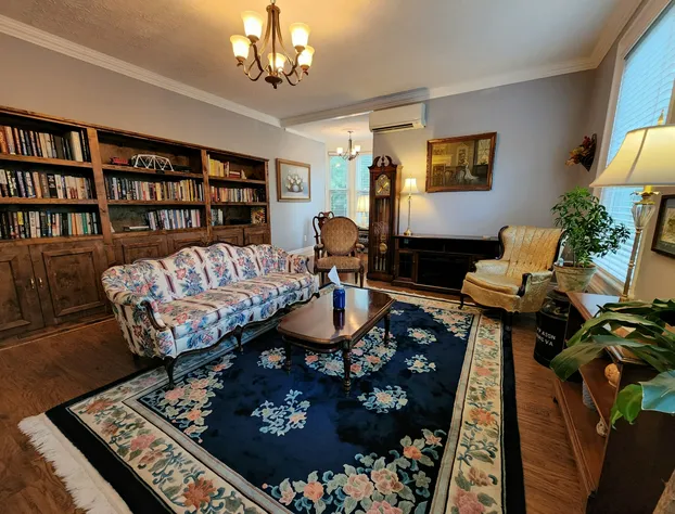 Vine Cottage Inn hotel detail image 4