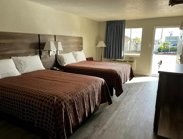 Regency Inn hotel detail image 4