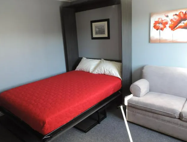 North 99 Motel hotel detail image 4