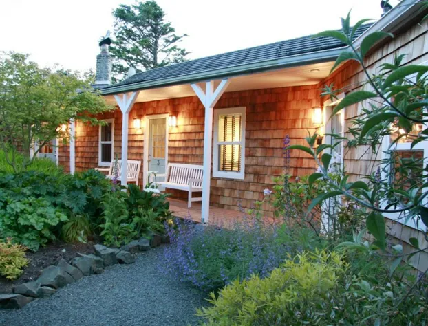 Inn at Arch Cape hotel detail image 2