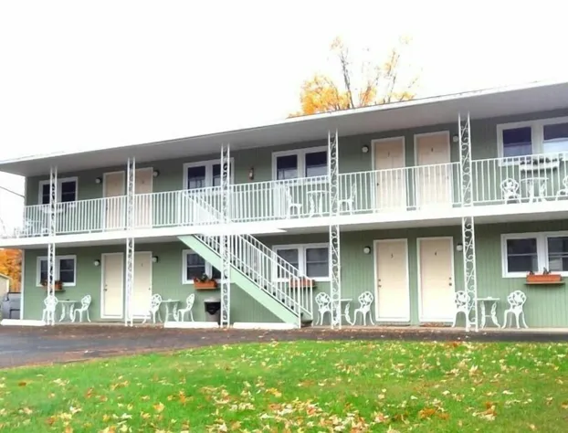 Moore's Motel hotel detail image 1