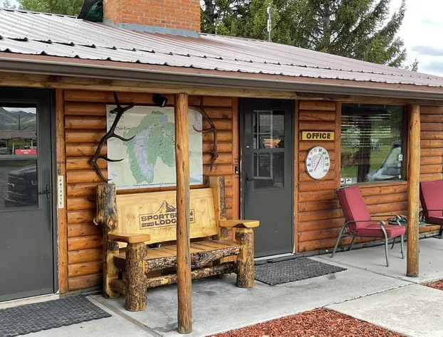 Sportsman Motel hotel detail image 2