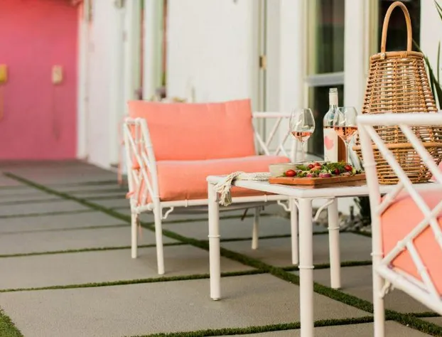 The Wesley by Avantstay A 10 BR Private Boutique Hotel Experience in the Heart of Palm Springs hotel detail image 2