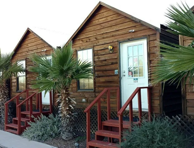 La Siesta Motel & RV Resort hotel detail image 2