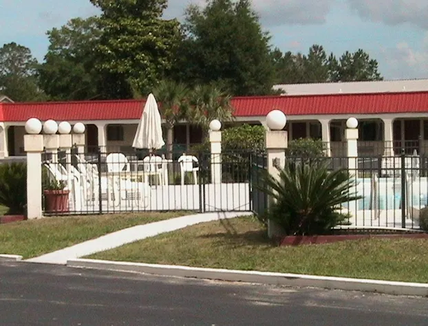 Relax Inn hotel detail image 1