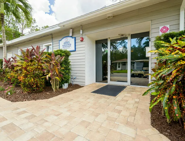 Club Naples RV Resort hotel detail image 1