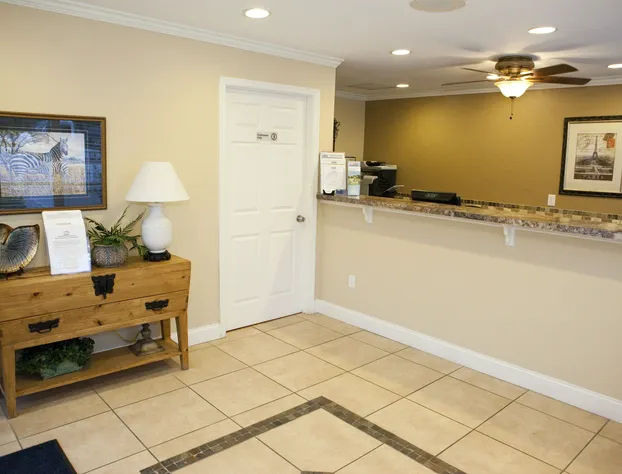 Club Naples RV Resort hotel detail image 2