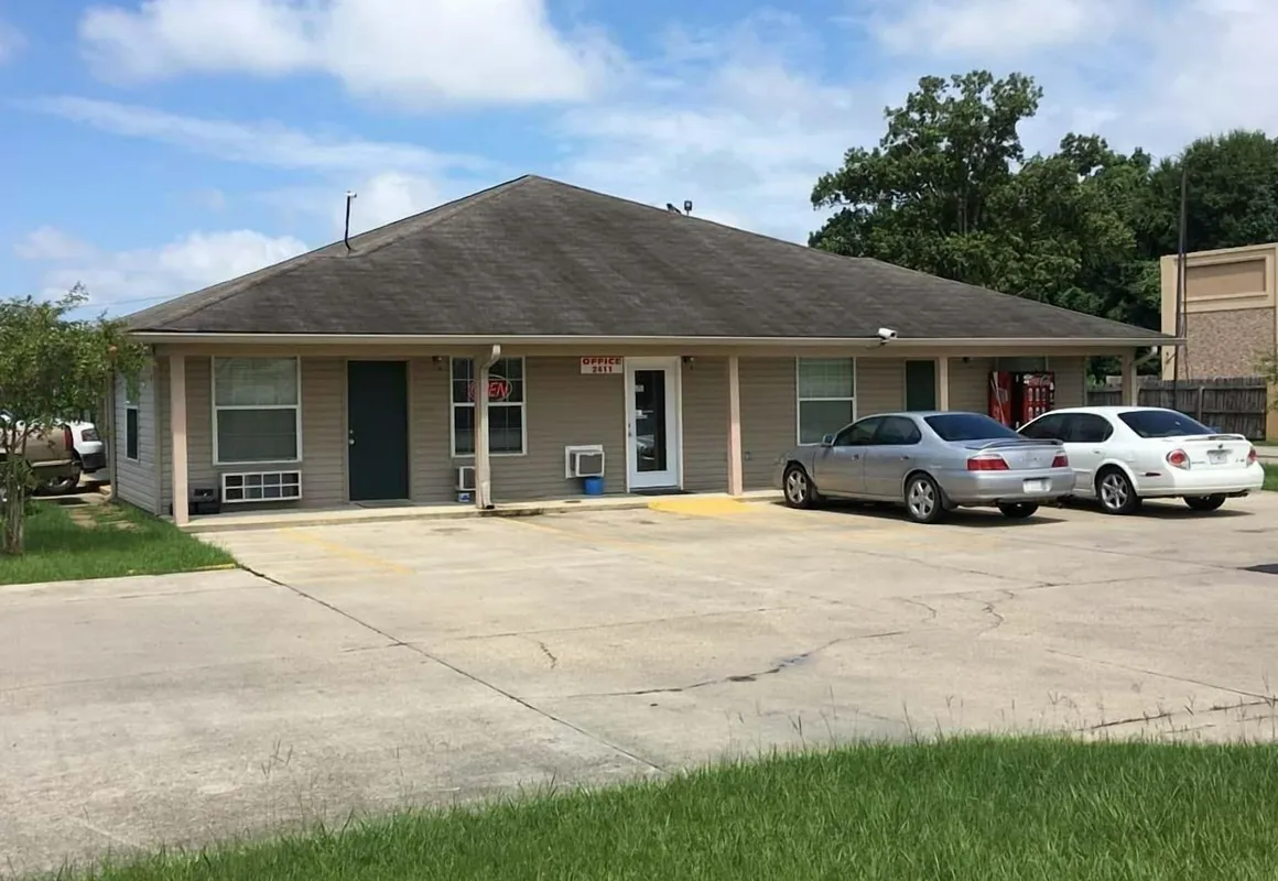 Cajun Country Inn hotel hero